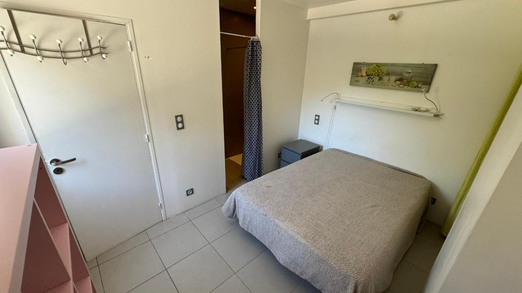 La Villa Du Gres فينوف ليز أفيجْنْ المظهر الخارجي الصورة